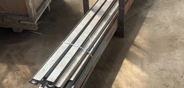 管子Φ63.5×4 ，材質(zhì)12Cr1MoVG，用于低溫再熱器